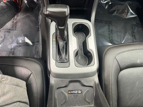 Used 2019 Chevrolet Colorado ZR2 w/ Colorado ZR2 Bison Edition image 22