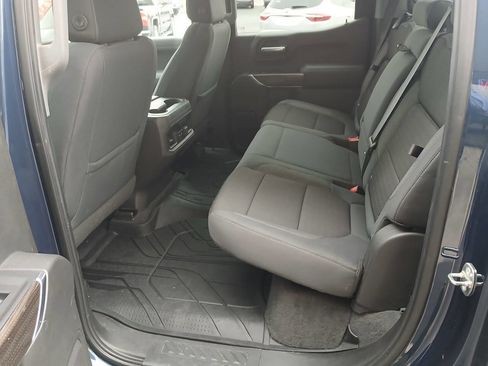 Used 2019 Chevrolet Silverado 1500 LT Trail Boss image 11