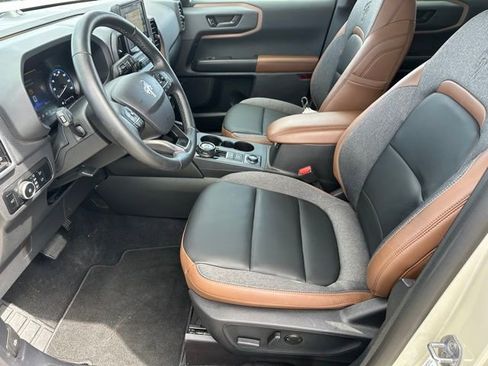 Used 2024 Ford Bronco Sport Outer Banks w/ Tech Package AWD/4WD image 15