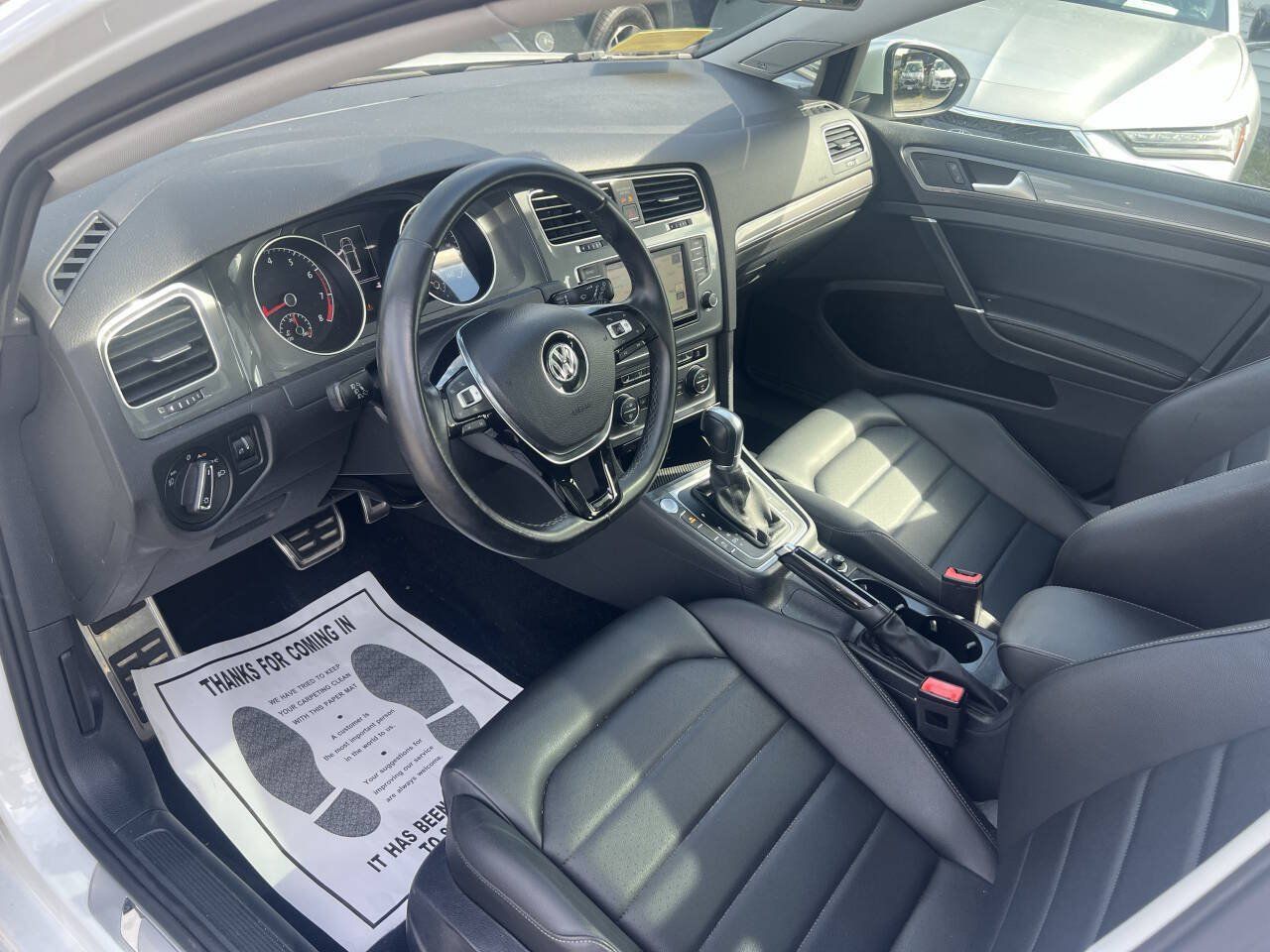 Used 2017 Volkswagen Golf Alltrack SEL AWD/4WD image 26