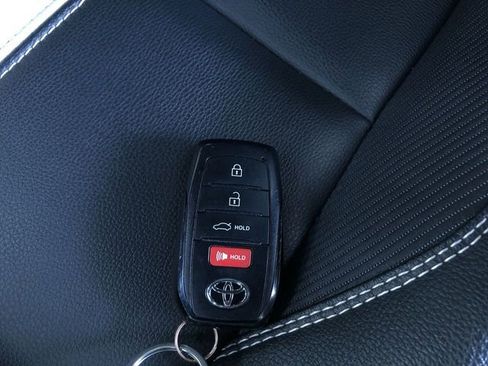 Certified 2025 Toyota Camry SE image 31