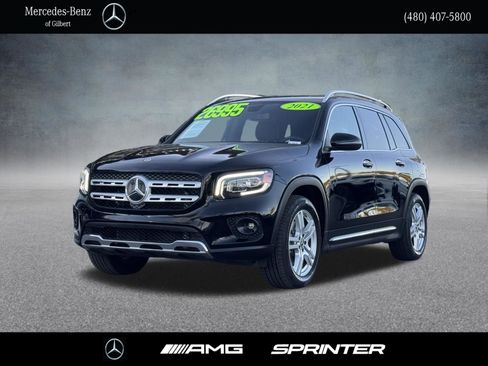Used 2021 Mercedes-Benz GLB 250 4MATIC image 1
