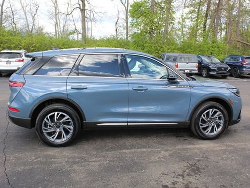 Certified 2023 Lincoln Corsair AWD w/ Equipment Group 101A image 2