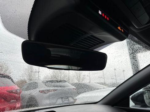 Used 2025 MAZDA MAZDA3 s Sport image 13