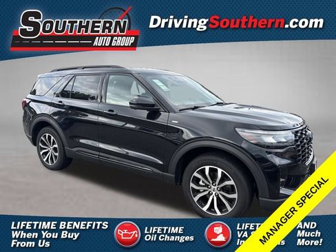 Used 2025 Ford Explorer ST-Line AWD/4WD image 1