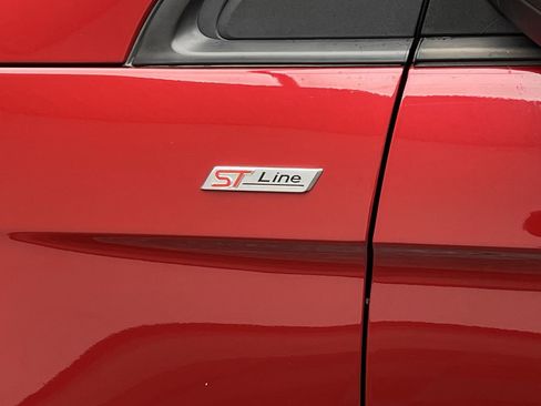 Used 2022 Ford Edge ST-Line image 32