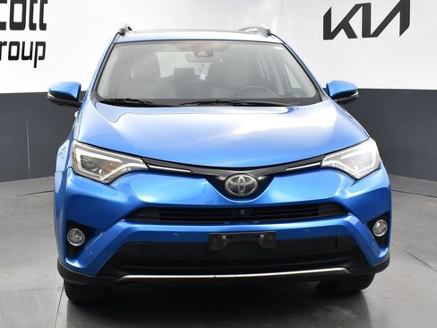 Used 2018 Toyota RAV4 Limited w/ Advanced Technology Package AWD/4WD image 8