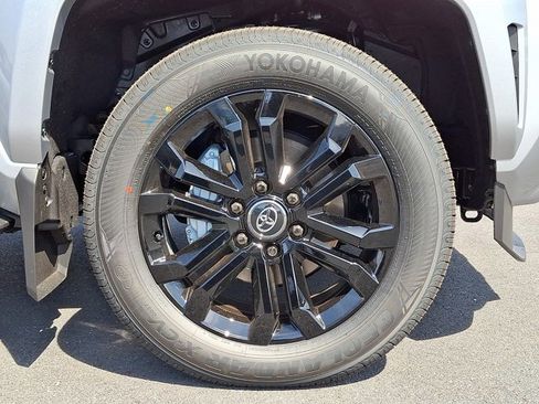 New 2026 Toyota 4Runner 4WD image 7