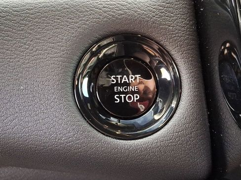 Certified 2025 Nissan Armada PRO-4X image 23