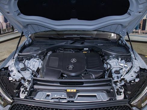 New 2026 Mercedes-Benz GLC 300 4MATIC image 5