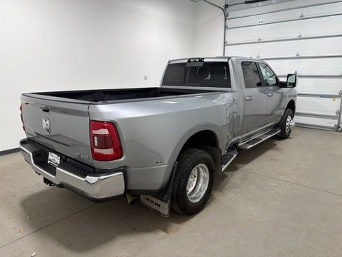 Used 2023 RAM 3500 Laramie AWD/4WD image 4