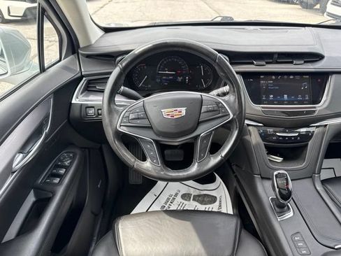 Used 2019 Cadillac XT5 Premium Luxury AWD/4WD image 23
