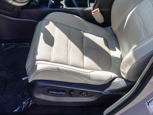 Used 2018 Honda CR-V EX-L image 19