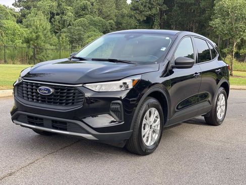 Used 2025 Ford Escape Active AWD/4WD image 11
