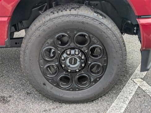 New 2025 Ford F250 Lariat w/ Black Appearance Package image 11