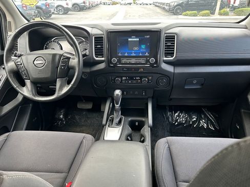 Used 2024 Nissan Frontier SV w/ SV Convenience Package RWD image 21