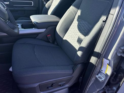 New 2026 RAM 2500 Big Horn AWD/4WD image 23