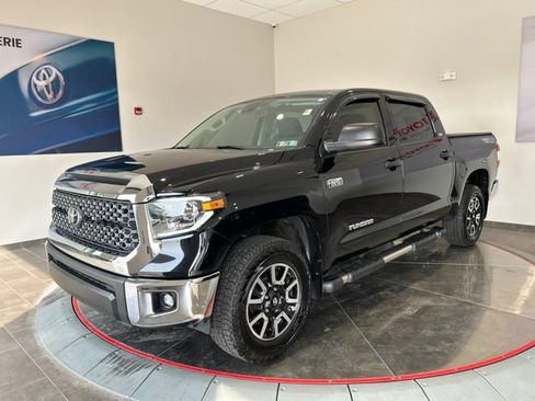 Used 2020 Toyota Tundra SR5 w/ TRD Off-Road Package AWD/4WD image 3