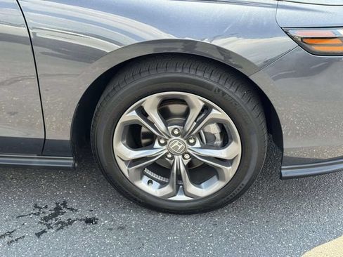 Used 2024 Honda Accord EX image 6