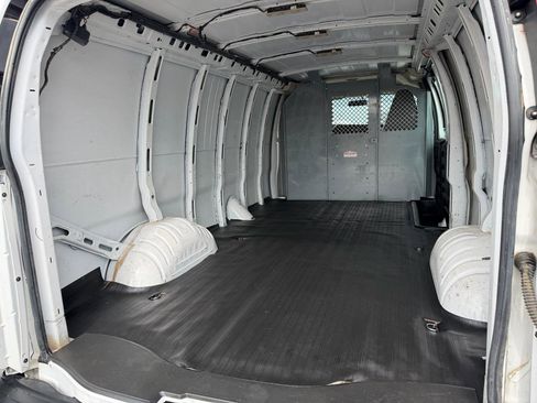 Used 2020 Chevrolet Express 2500 Extended w/ Communications Package image 24