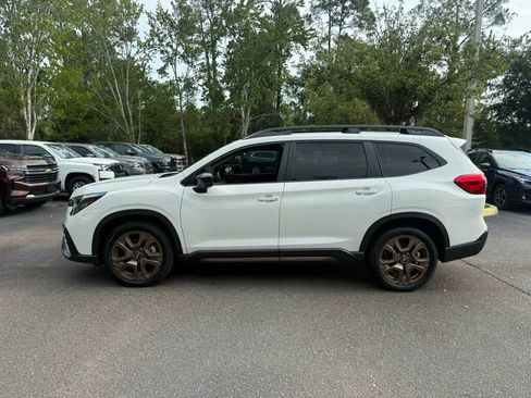 Used 2025 Subaru Ascent Bronze Edition AWD/4WD image 2