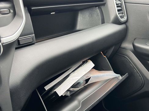 Used 2022 RAM 1500 Big Horn image 11