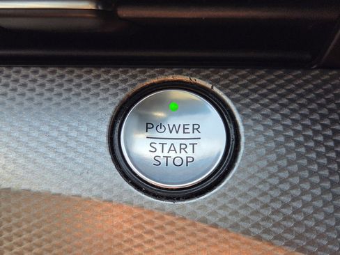 Used 2022 Ford Mustang Mach-E Select RWD image 31