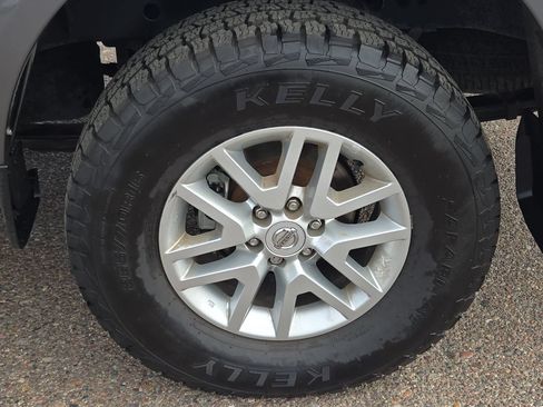 Certified 2021 Nissan Frontier SV RWD image 31