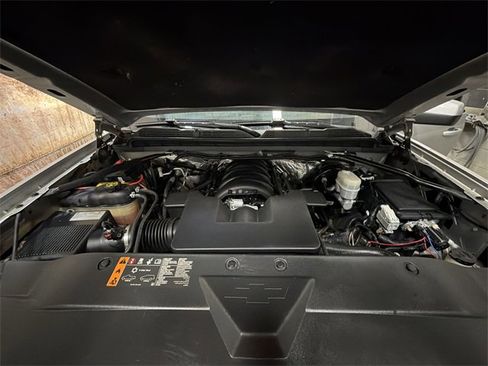 Used 2018 Chevrolet Silverado 1500 LT w/ All Star Edition image 26