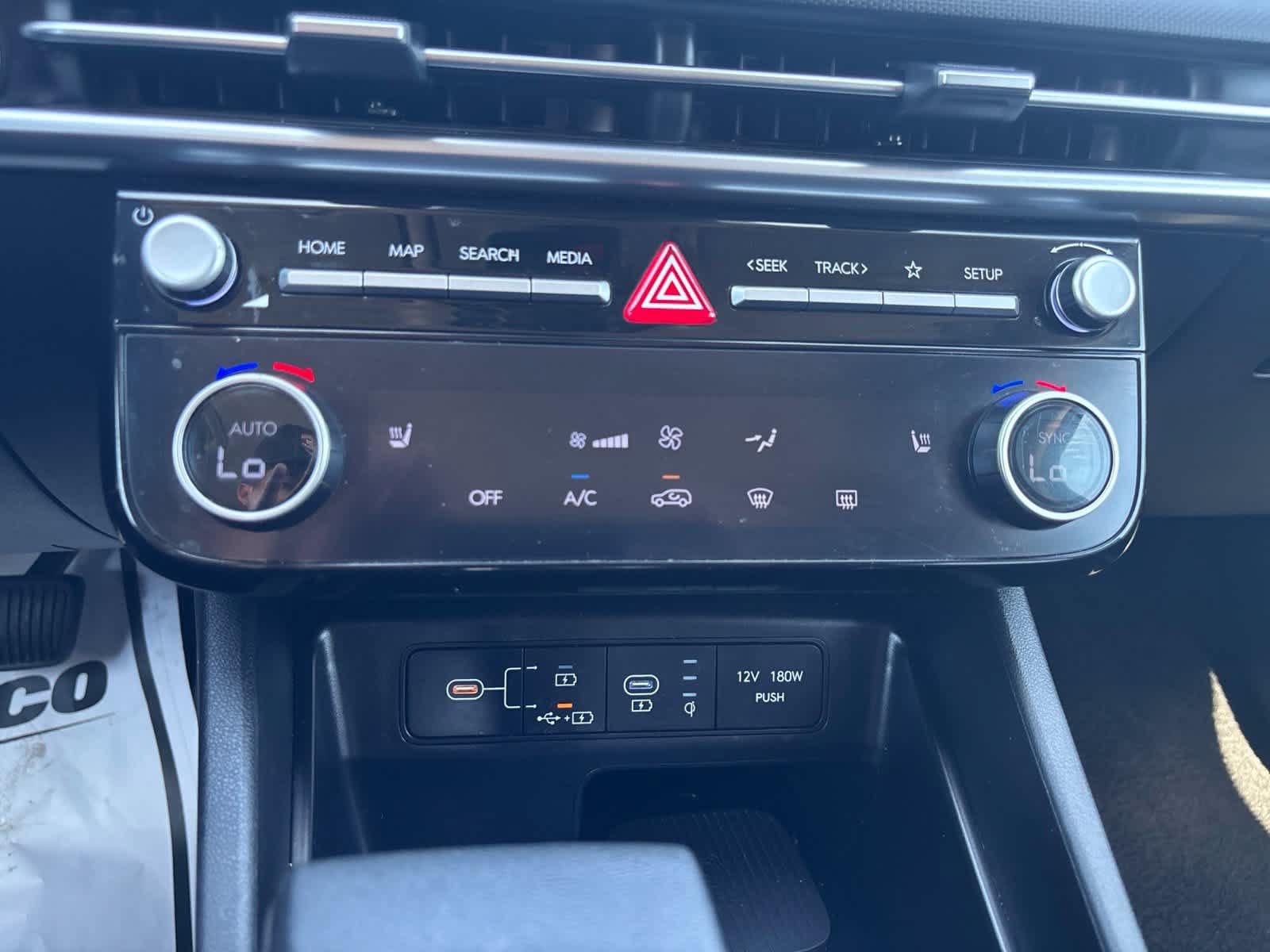 Used 2025 Hyundai Tucson SEL FWD image 19