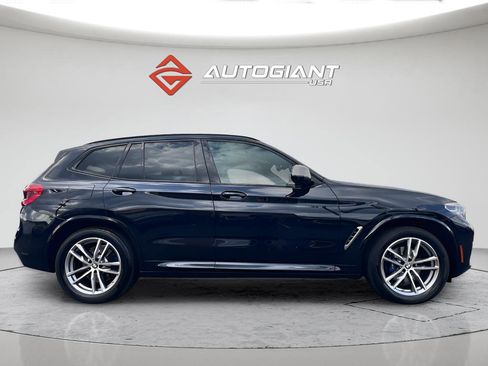 Used 2018 BMW X3 M40i image 9