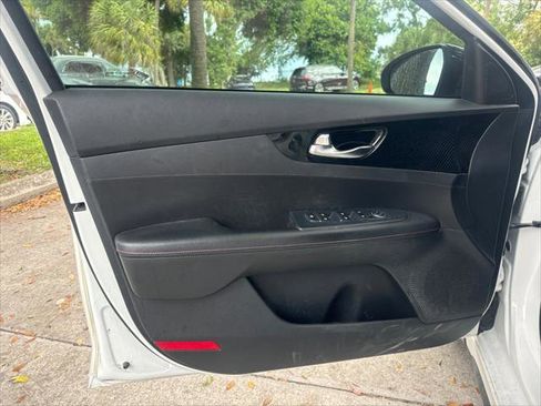 Used 2020 Kia Forte GT FWD image 14