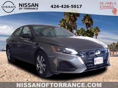 New 2025 Nissan Altima 2.5 S