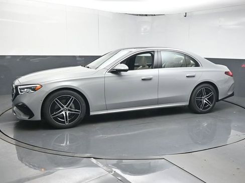 Used 2026 Mercedes-Benz E 350 Sedan image 4