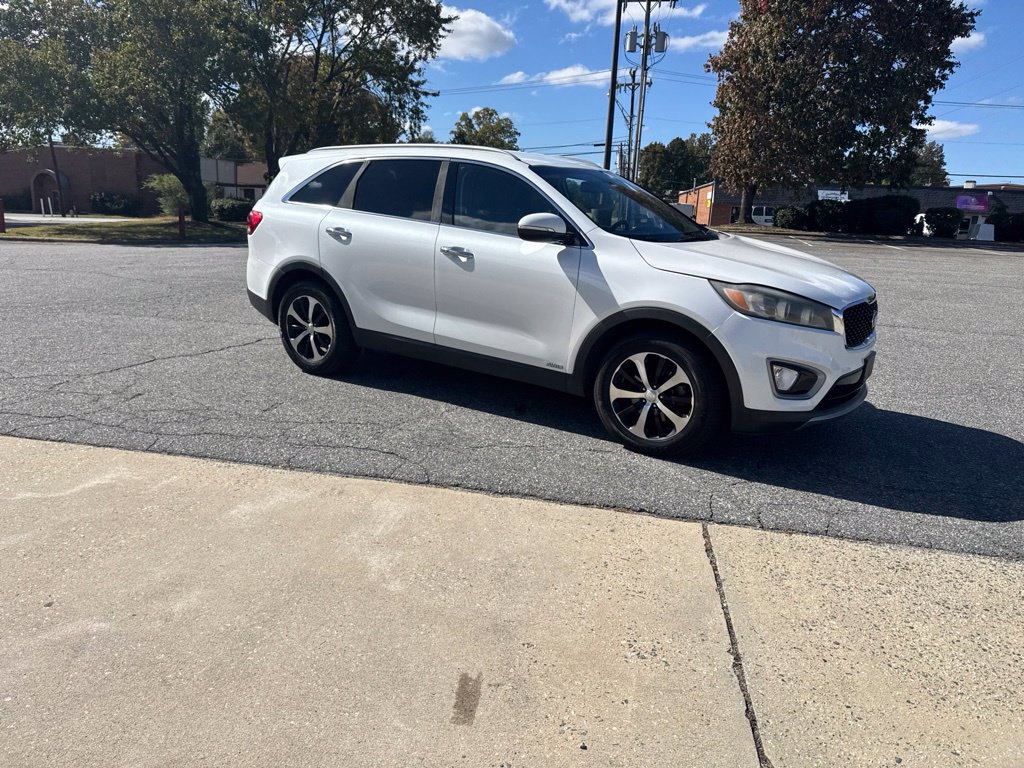 Used 2016 Kia Sorento EX w/ EX Premium Package AWD/4WD image 7