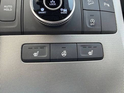 Used 2022 Hyundai Palisade SEL w/ Premium Package AWD/4WD image 22
