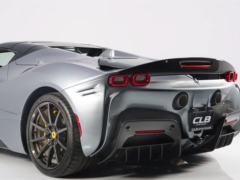 Used 2023 Ferrari SF90 Spider AWD/4WD image 30