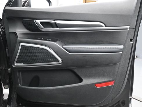 Used 2022 Kia Telluride S image 26