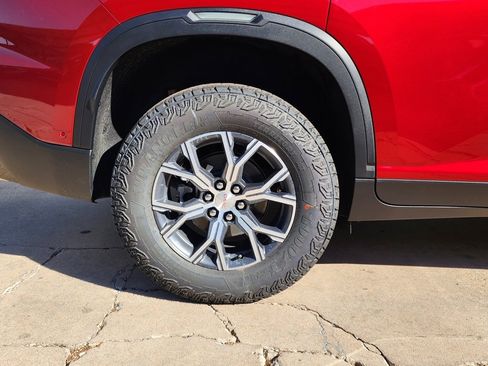 New 2026 GMC Acadia AT4 image 57