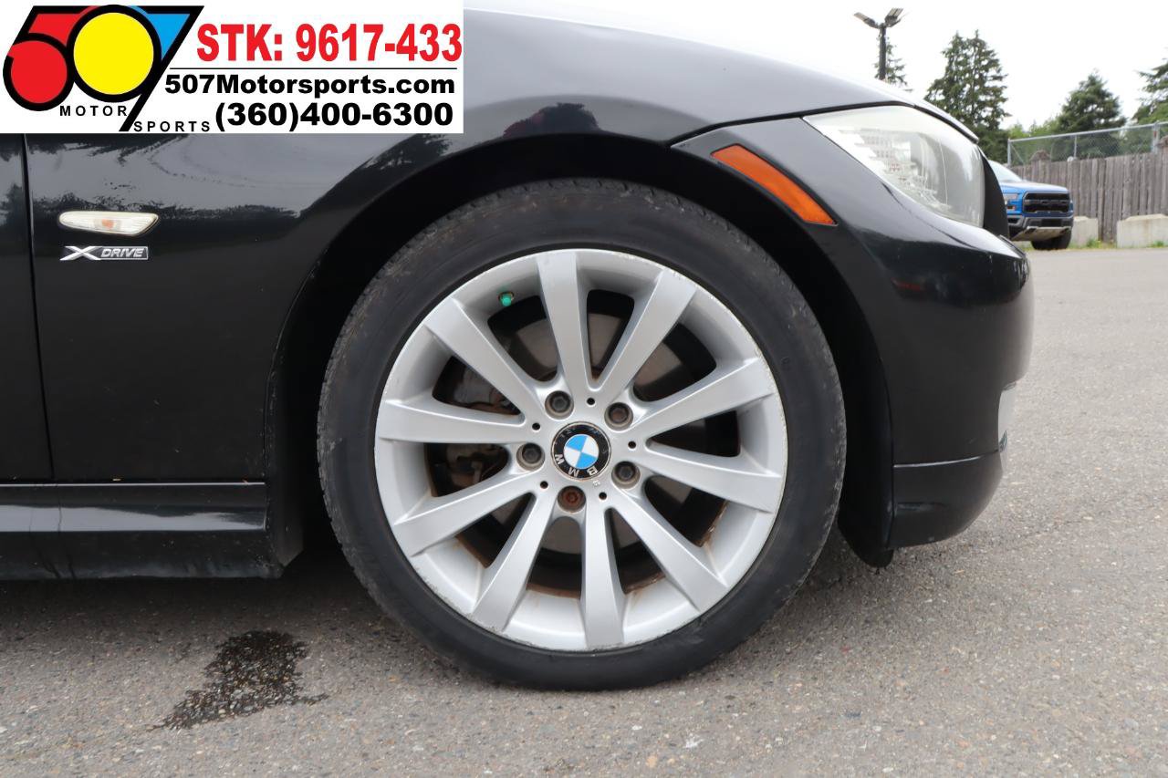 Used 2011 BMW 328i xDrive Sedan AWD/4WD image 26