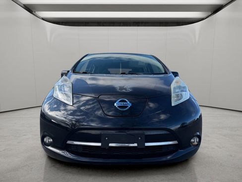Used 2015 Nissan Leaf SL image 8