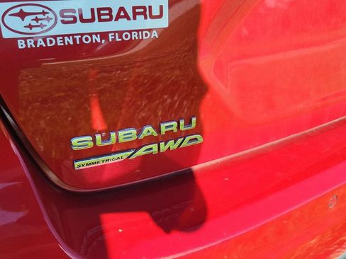 Used 2024 Subaru Crosstrek 2.5i Limited AWD/4WD image 9
