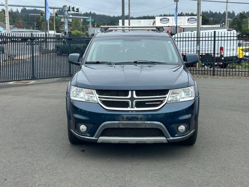 Used 2013 Dodge Journey Crew w/ Flexible Seating Group FWD image 2