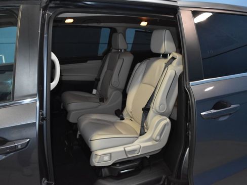 Used 2025 Honda Odyssey Touring image 20