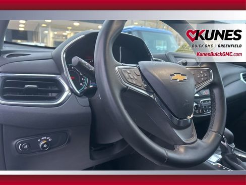 Used 2024 Chevrolet Equinox LT image 20