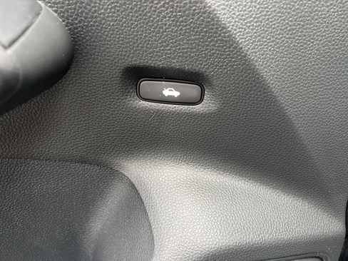 Used 2023 Honda Civic Sport image 12