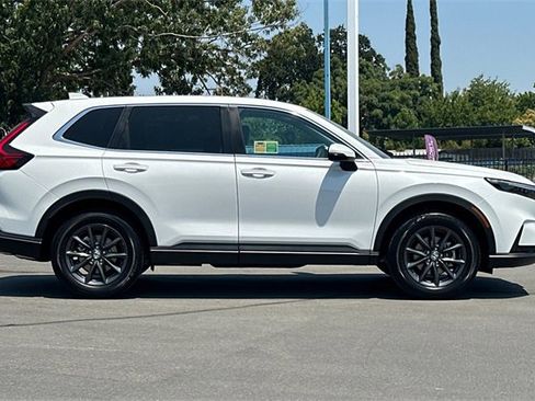 New 2026 Honda CR-V EX-L image 3