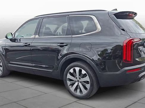 Used 2022 Kia Telluride EX w/ EX Premium Package image 6