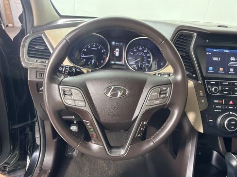Used 2017 Hyundai Santa Fe Sport AWD/4WD image 12