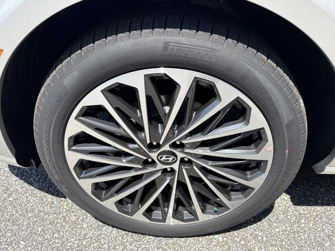 New 2026 Hyundai Palisade Calligraphy image 9